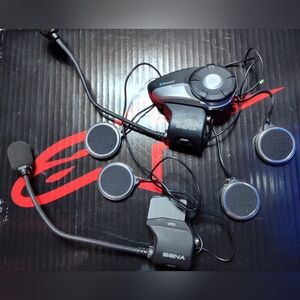 2 Sena 20s Motorcycle Communication Units One Works other Unit Will Not Charge